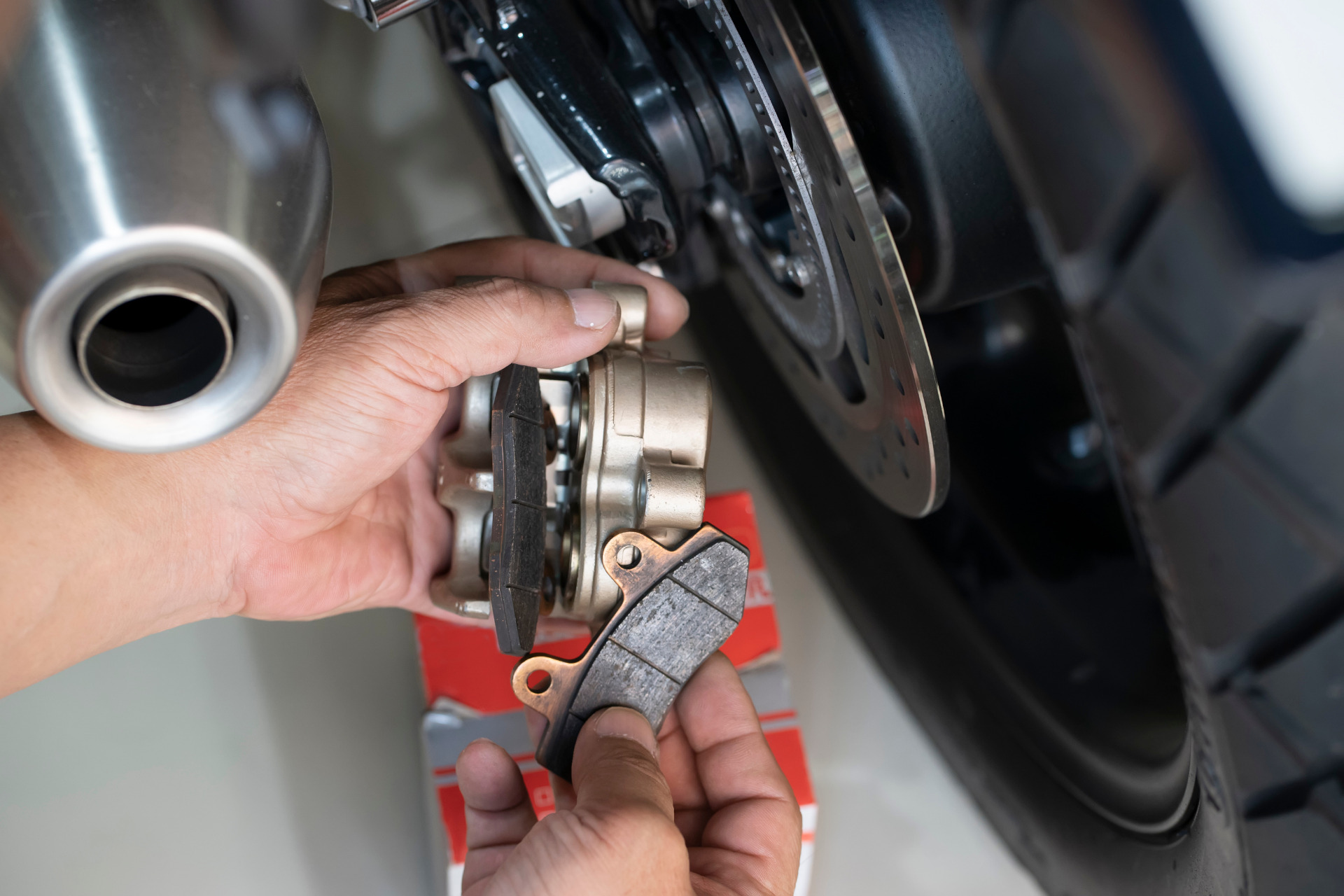 Brzdy sú veľmi dôležitým komponentom na motorke, ktorý treba často kontrolovať