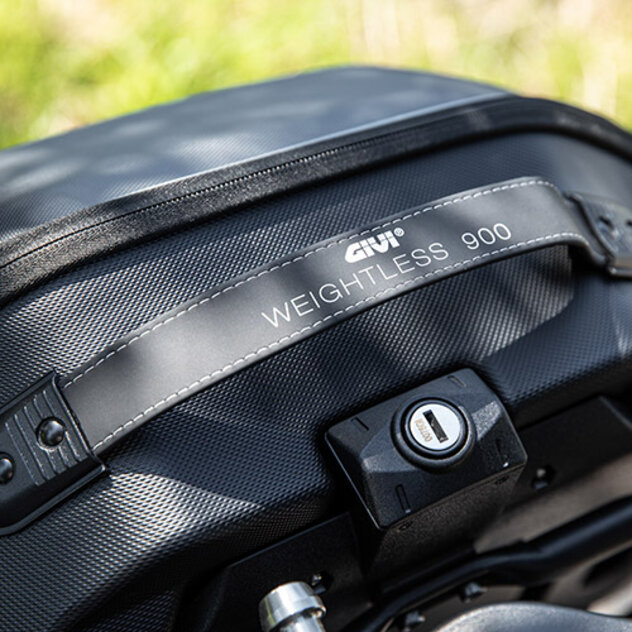 Givi_Weightless_WL900_05-