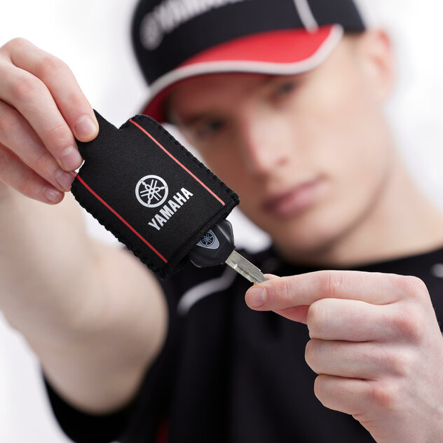 N25-RK005-B7-00-REVS-PROTECTIVE-KEYCHAIN-001-