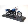 MAISTO MODEL 1:18 HD 2002 FXSTB NIGHT TRAIN MODRÁ