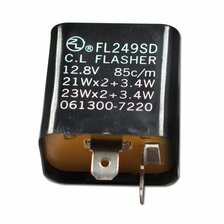 HS MOTO RELÁTKO 2-PÓLOVÉ 12 V/21 W x 2 + 3,4 W