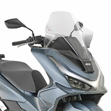 GIVI ČÍRE PLEXI HONDA PCX 125 (25) D1216ST