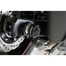SW MOTECH PADACÍ PROTEKTOR NA ZADNÍ OSU SUZUKI GSX-S 750 (17-19)