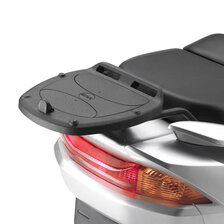 GIVI DRŽÁK KUFRU SUZUKI UH 125/150 BURGMAN (02-06) SR114