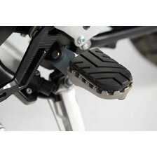 SW MOTECH STUPAČKY TRIUMPH TIGER 800/900/1200/SCRAMBLER 1200