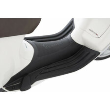 VESPA ZADNÍ NOSIČ KUFRU CHROMOVÝ PRIMAVERA / SPRINT