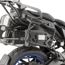 GIVI SADA NA MONTÁŽ BOXU NA NÁŘADÍ S250 YAMAHA TRACER 900/GT (18-20) TL2139KIT