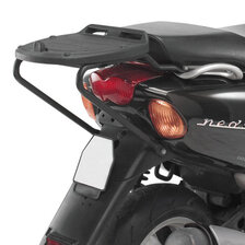 GIVI DRŽÁK KUFRU MBK OVETTO 50-100/YAMAHA NEO'S 50-100 SR86