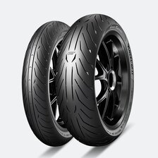 PIRELLI ANGEL GT II PNEUMATIKA 150/70 ZR 17 M/C (69W) TL R