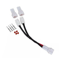 HS MOTO KÁBLOVÝ ADAPTÉR 2P NA 2P