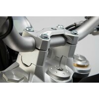 SW MOTECH ZVÝŠENÍ (30 MM) ŘÍDÍTEK 22 MM BMW F 750 GS (17-)