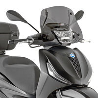 GIVI PLEXI ZATMAVENÉ PIAGGIO BEVERLY 300-400 HPE (21-24) 5621S